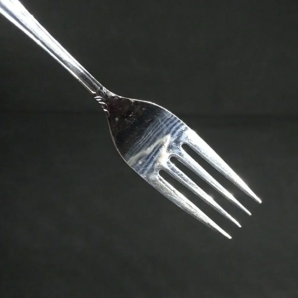 United Silver Stainless Acadia Salad/Dessert Fork-Japan-Pierced-Floral-Lot of 4